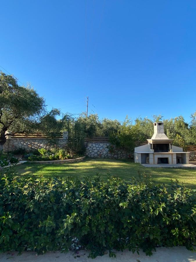 Villa Serenity Agia Marina  Ngoại thất bức ảnh
