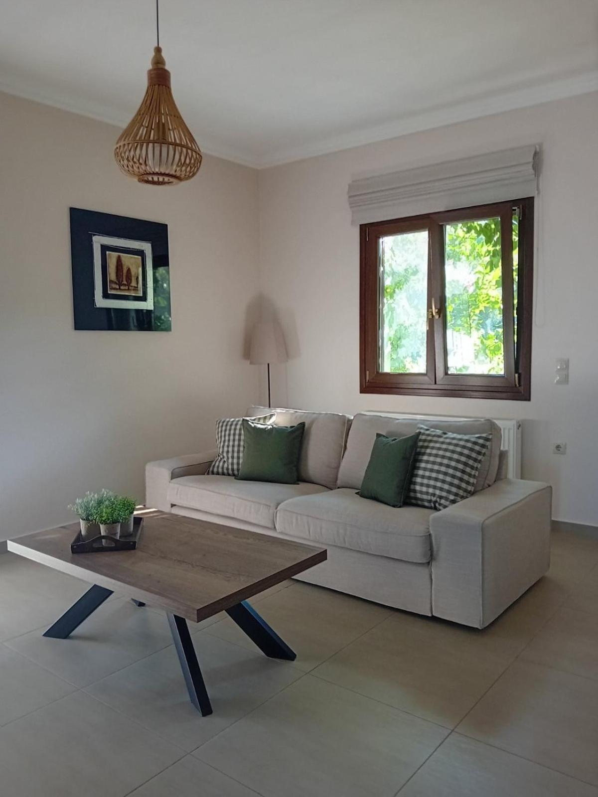 Villa Serenity Agia Marina  Ngoại thất bức ảnh