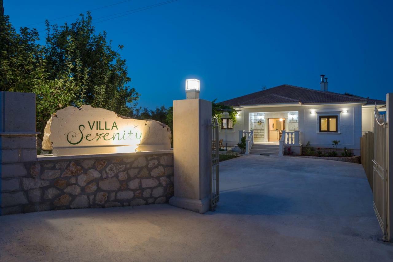 Villa Serenity Agia Marina  Ngoại thất bức ảnh