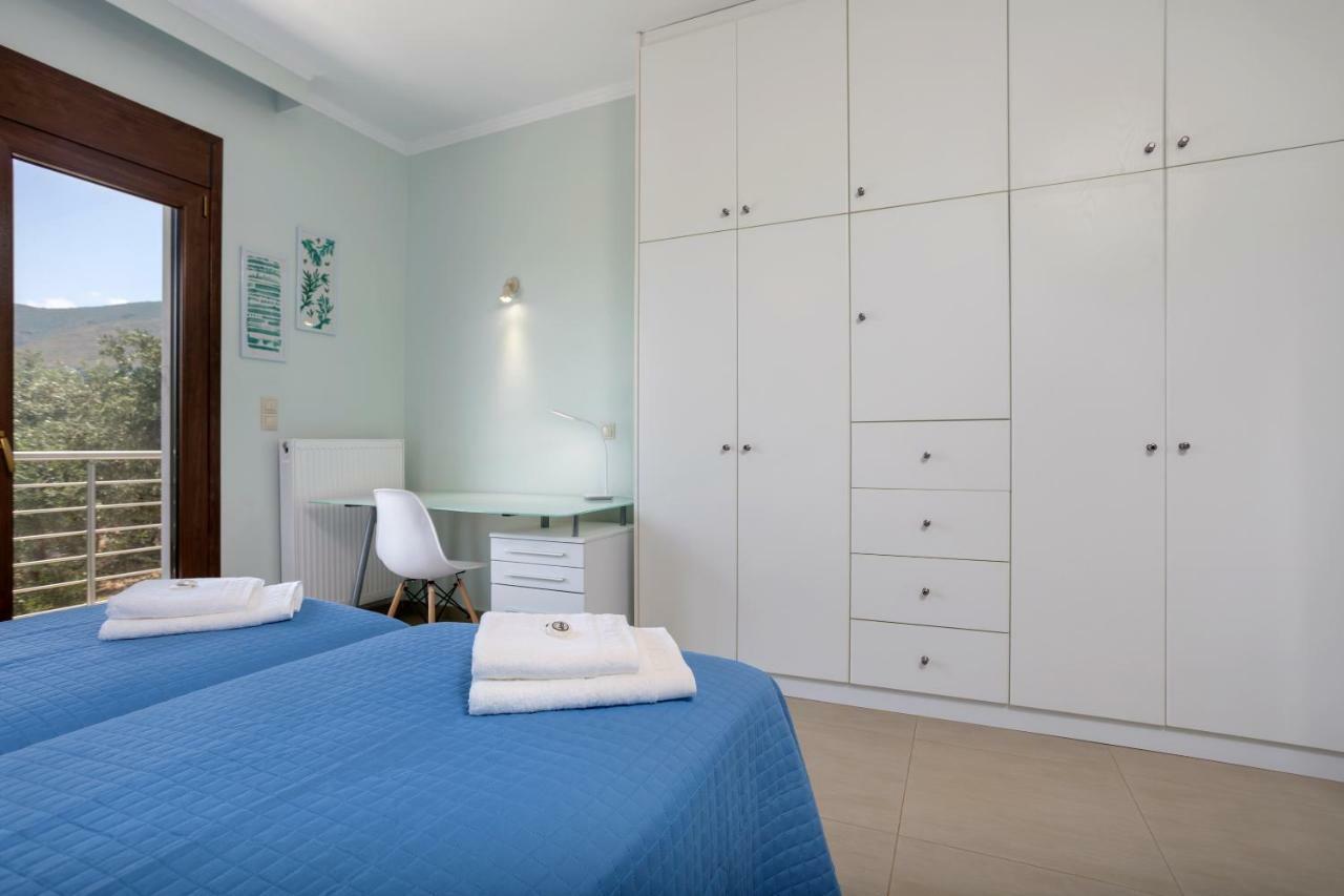 Villa Serenity Agia Marina  Ngoại thất bức ảnh